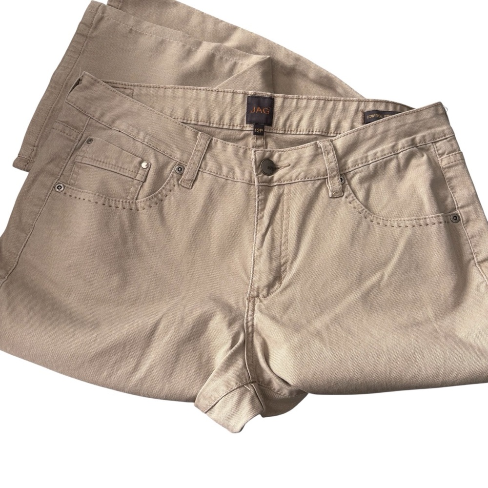 JAG JEANS Low-Rise Straight Leg Jeans in Creamy Tan Size 12P -- CLOSET MUST HAVE - Picture 4 of 10